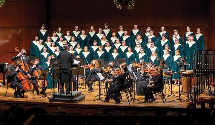 Wisconsin Lutheran Choir at Christmas concert